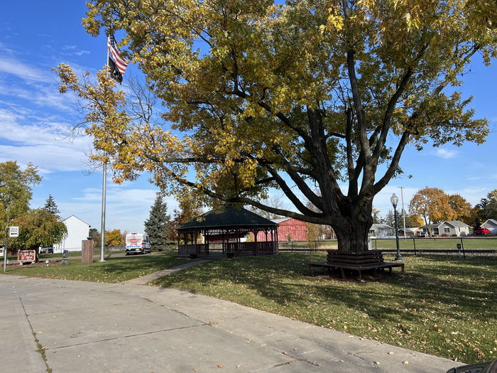 Gaines - Oct 23 2022 Photo (newer photo)